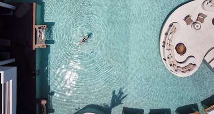 Aya Resort