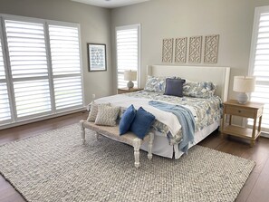 4 Schlafzimmer, Schreibtisch, Bügeleisen/Bügelbrett, kostenloses WLAN