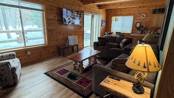 TV connectée, cheminée