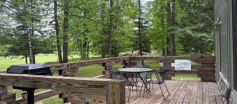 Elk Ridge at Thunder Bay Golf Resort Chalet.  Pet friendly/Hot Tub/Golf Views