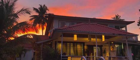 Voorkant van accommodatie