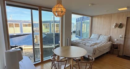 Unique Houseboat on the Water – Stay Like a True Copenhagener