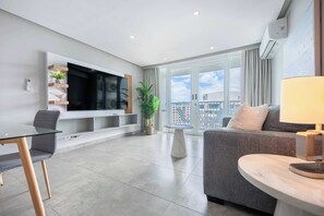 Télévision, espaces bureaux