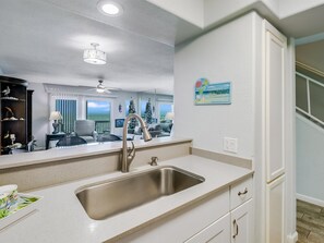 Condo, 3 Bedrooms | Interior - Bayfront Kontiki 107 3 Bedroom Condo (Rockport)