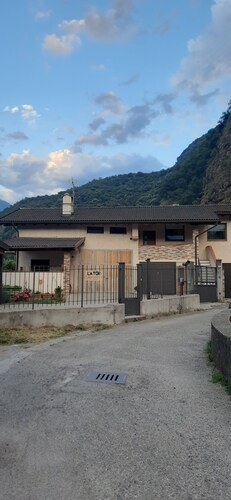 La Tór Apartments - Pramotton Cozy apartment equipped with every comfort