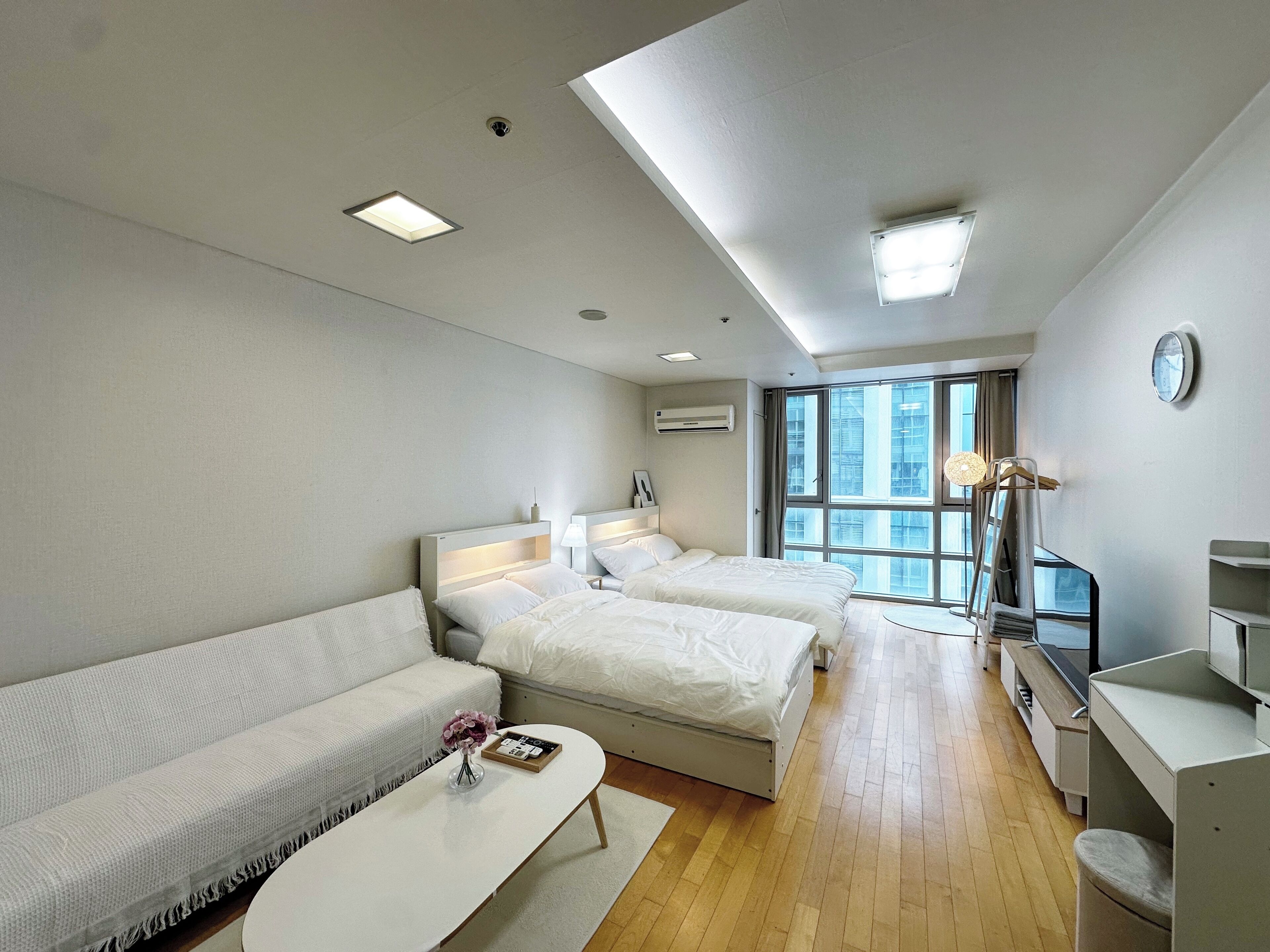 1 bedroom, iron/ironing board, free WiFi