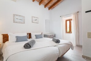 2 chambres, Wi-Fi gratuit, draps fournis