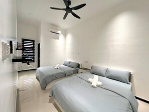 3 chambres, fer et planche à repasser, accès Internet, draps fournis