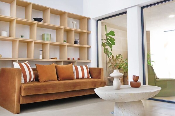 TV, offices