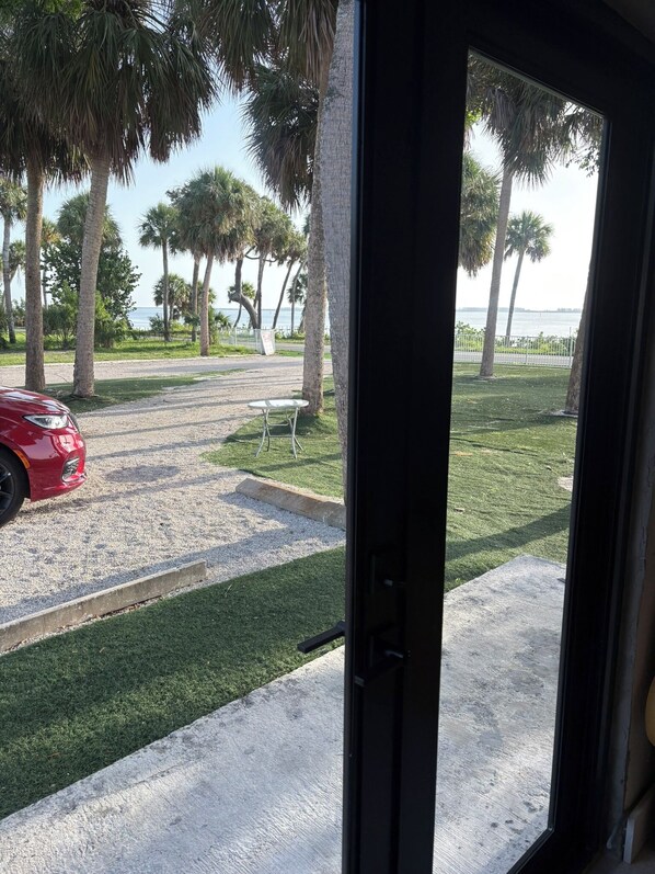 Interior - Direct Bay View Charming studio with WiFi in fabulous Fort Pierce sleeps 3 (Fort Pierce)