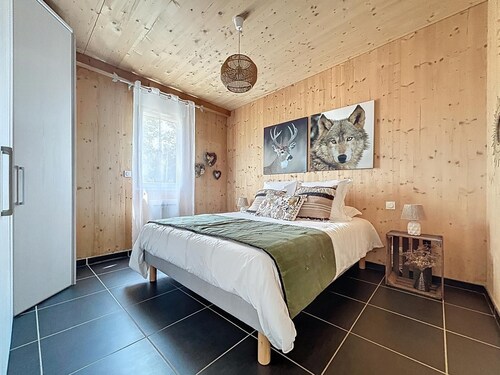 Atypical family home in the Ardèche. Sleeps 6 Calm and relaxation guaranteed.