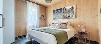 Atypical family home in the Ardèche. Sleeps 6 Calm and relaxation guaranteed.