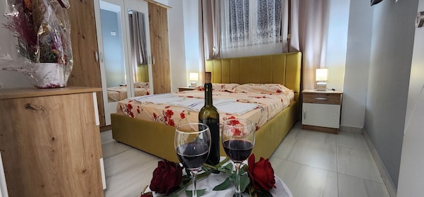 1 Schlafzimmer, WLAN, BettwÀsche