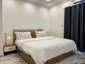1 chambre, fer et planche à repasser, Wi-Fi, draps fournis