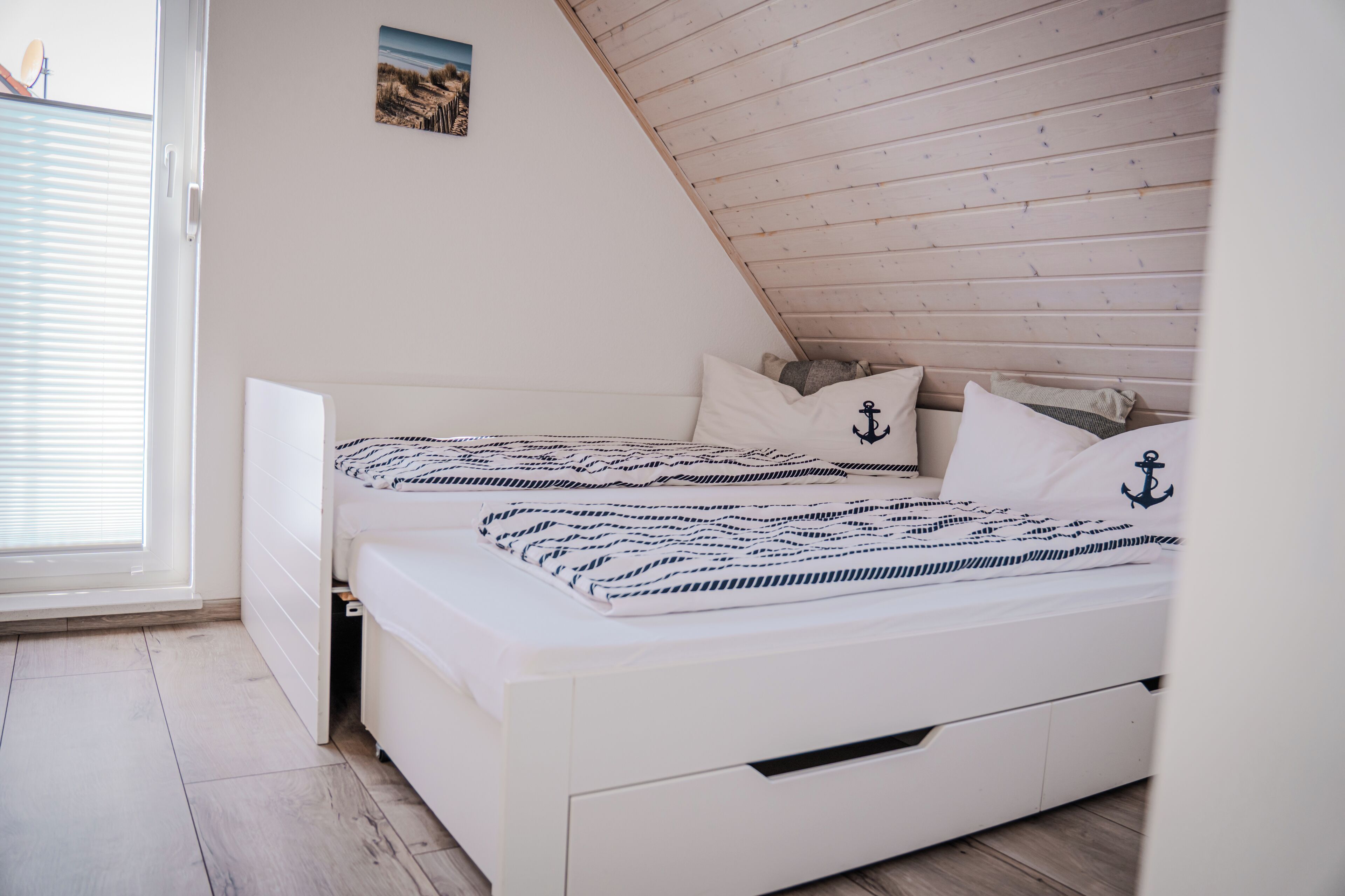 3 soverom, safe på rommet, skrivebord og strykejern/-brett