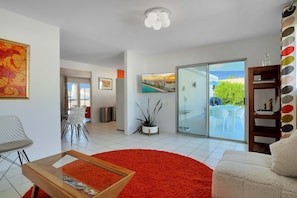 House, Multiple Beds, Pool Access, Mountain View (Retro Desert Retreat) | 3 bedrooms, individually decorated, individually furnished, desk