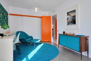 House, Multiple Beds, Pool Access, Mountain View (Retro Desert Retreat) | 3 bedrooms, individually decorated, individually furnished, desk