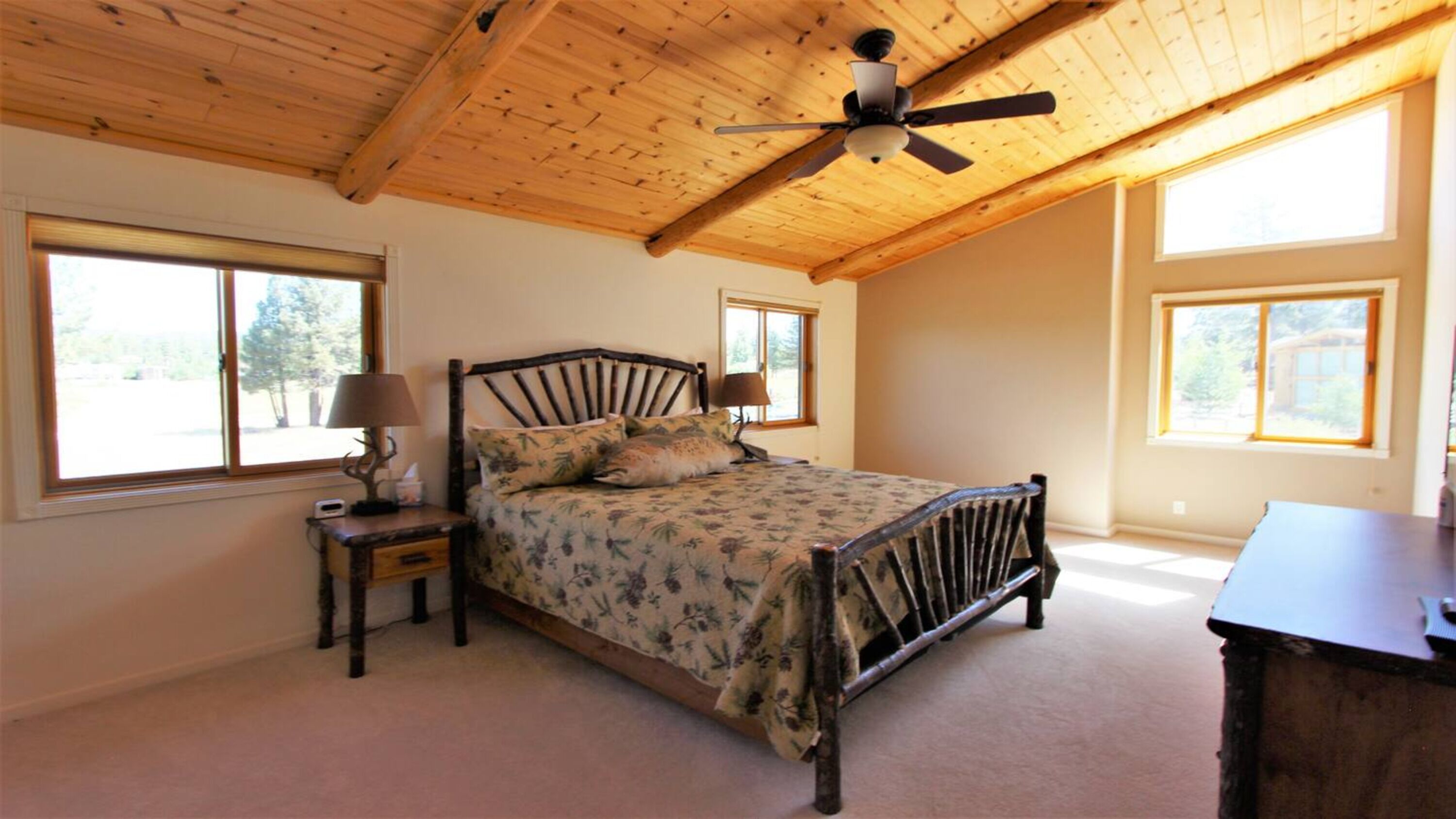 Superior House, 3 Bedrooms, Non Smoking, Lake View | Free WiFi