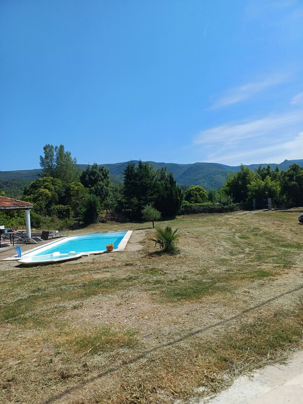 Udendørs pool