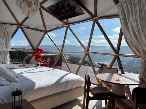 Therapy Dome Cabin | Private Spa | Nature & Sensory Experience