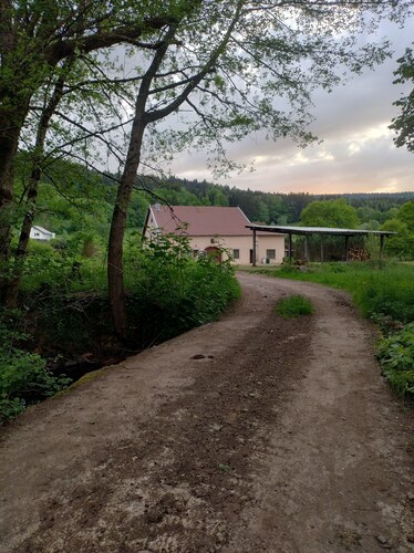 Les Près des Gazons" country house