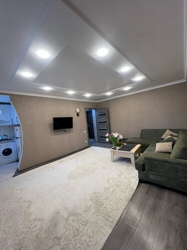 Chic 1-bedroom apartment in welcoming Baku with AC, WiFi