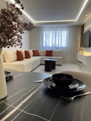 Living area - The 818th appt (Tanger)