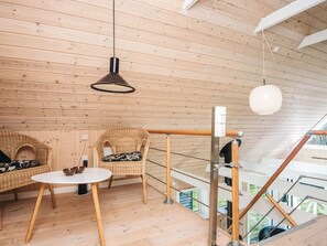 Interior - 4 Star Holiday Home in (Give)