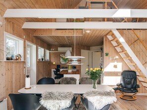 House | Interior - 4 Star Holiday Home in Give (Give)