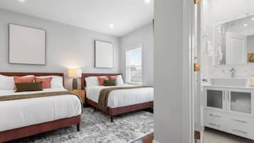 2 bedrooms, desk, iron/ironing board, travel cot