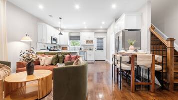 Smart TV, video games, books, stereo