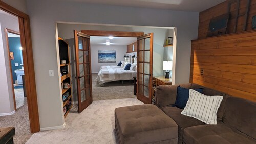 Peaceful and cozy getaway near Glacier National Park.