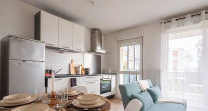 Le Cocon de Saint Priest - T2 Balcon & Terrasse