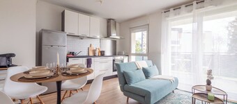 Le Cocon de Saint Priest - T2 Balcony & Terrace