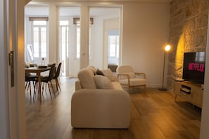 Älytelevisio, kirjoja