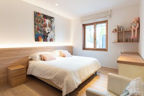 5 多间卧室、熨斗/熨衣板、WiFi、床单