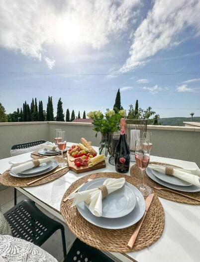 Boho Chic Apartment Mlini close to the beach!
