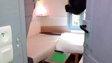 1 habitación y ropa de cama