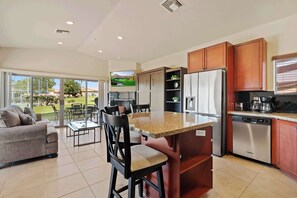 スタジオ パティオ ガーデンビュー (Casita 44459 ) | 内装