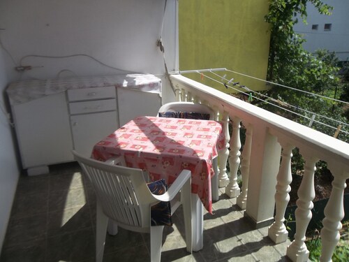 Seaside Serenity Studio Antica