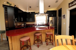 Microwave, oven, stovetop, dishwasher