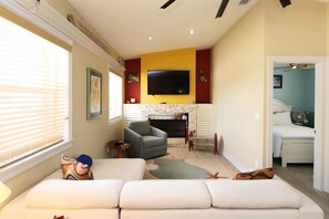 3 Schlafzimmer, Bügeleisen/Bügelbrett, WLAN, Bettwäsche