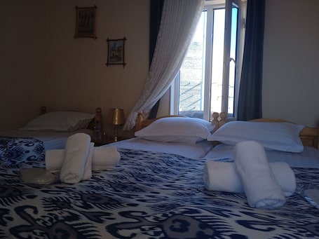 Standard Triple Room, City View | Soundproofing, iron/ironing board, free WiFi