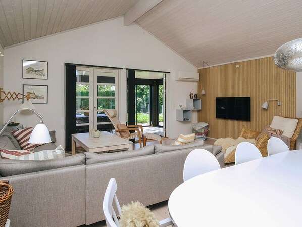 House | Interior - 4 Star Holiday Home in (Store Fuglede)