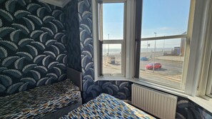 Room - 6 Cocker Square (Blackpool)