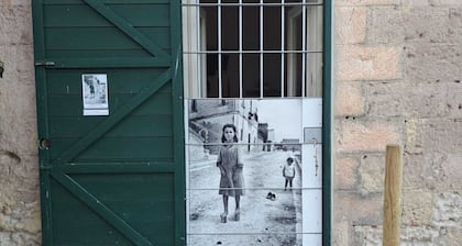In the Sassi of Matera, at Porta Pistola, we host intriguing travelers