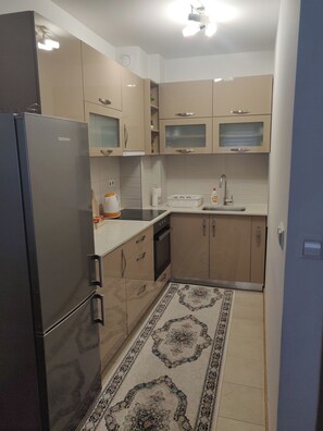 Microwave, oven, stovetop