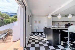 Interior - Beautiful villa with 4 bedrooms, 3 bathrooms and huge pool - since May 25 (Dénia)