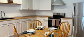 Cozy 2-BR King Beds 4 mi to Cooperstown Dreams Park