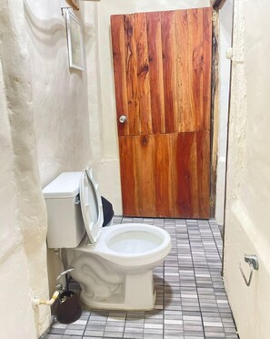 Shower, rainfall showerhead, towels, soap